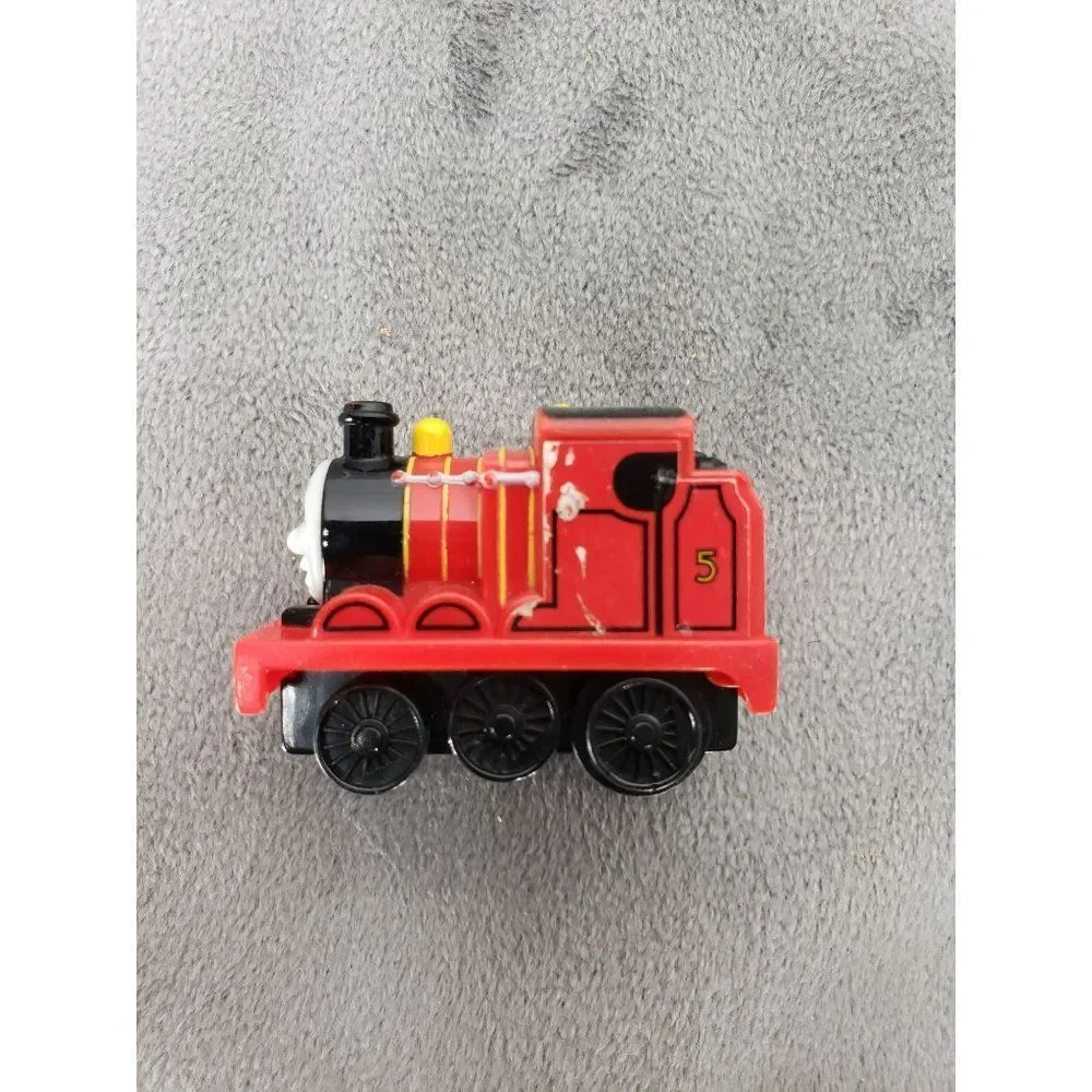 Thomas and Friends James ‎ 2009 mini 2